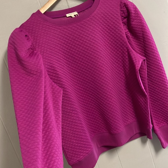 NWT Jodifl Vibrant Purple Textured Top Large New With Tags Puff Sleeve - Picture 9 of 13